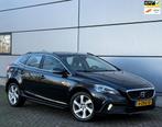 Volvo V40 Cross Country 1.6 D2 Ocean Race Automaat |Pano |Me, Euro 5, Gebruikt, 4 cilinders, 700 kg