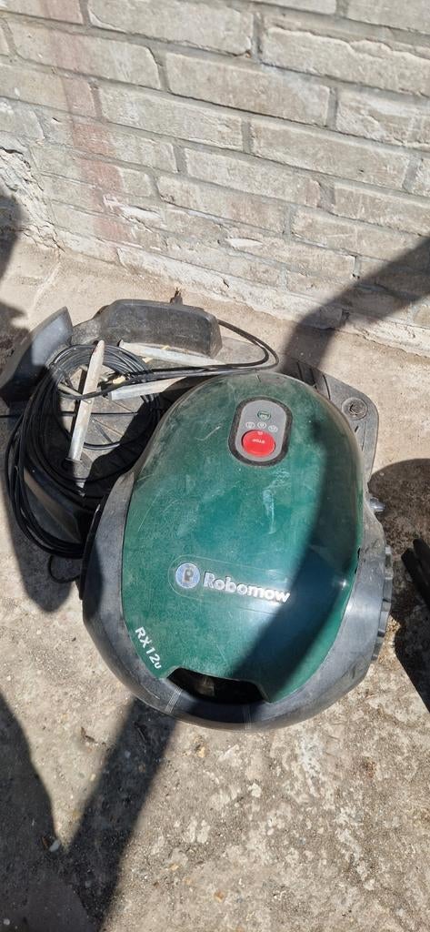 Robomow robotmaaier RX12u - Goede staat, nieuwe accu, Tuin en Terras, Robotmaaiers, Ophalen of Verzenden, Gebruikt, Minder dan 20 cm