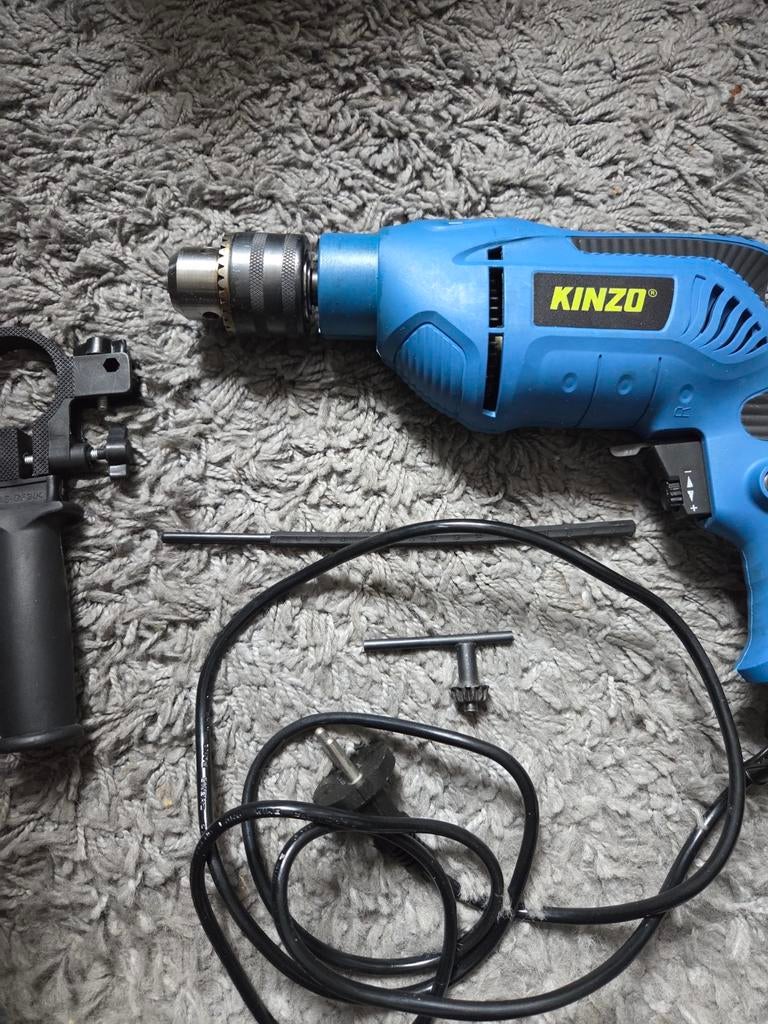 Kinzo Boormachine - Zo goed als nieuw, Ophalen of Verzenden, Zo goed als nieuw, Minder dan 400 watt, Boormachine