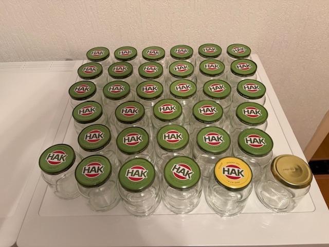 34 Lege HAK potten, Huis en Inrichting, Keuken | Potten en Pannen, Zo goed als nieuw, Pot, Bus of Blik, Glas, Ophalen