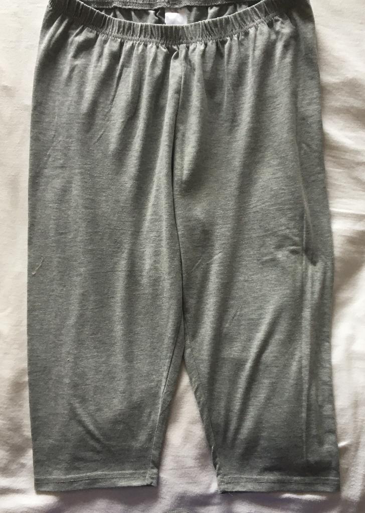 Grijs capri legging gemaakt door Vivance maat 44/46, Kleding | Dames, Leggings, Maillots en Panty's, Legging, Ophalen of Verzenden