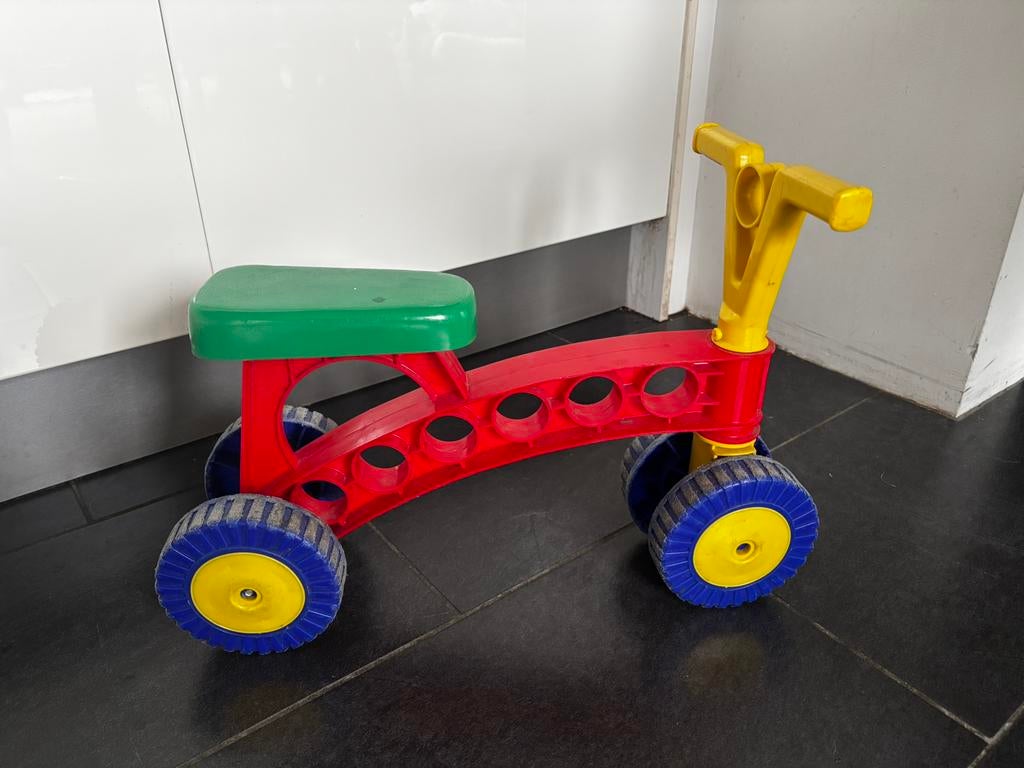 Kinderfietsje, Kinderen en Baby's, Speelgoed | Speelkeukens, Ophalen, Gebruikt, Kunststof