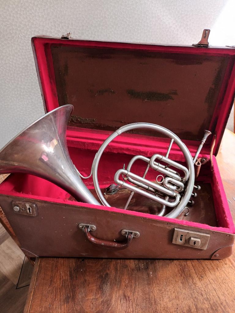 Besson Hoorn, Gebruikt, Overige typen, Ophalen of Verzenden, Ameide
