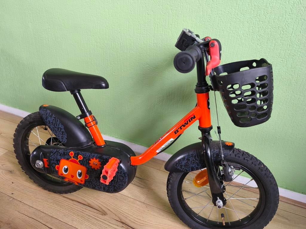 Kinderfiets 14 inch met handremmen, Fietsen en Brommers, Fietsen | Kinderfietsjes, Ophalen, Zo goed als nieuw, Minder dan 16 inch