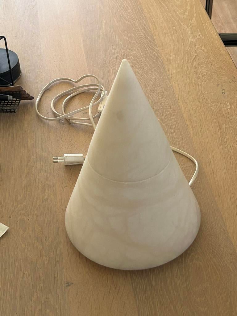 Vintage tafellamp pyramide, Huis en Inrichting, Lampen | Tafellampen, Ophalen of Verzenden, Zo goed als nieuw, Minder dan 50 cm