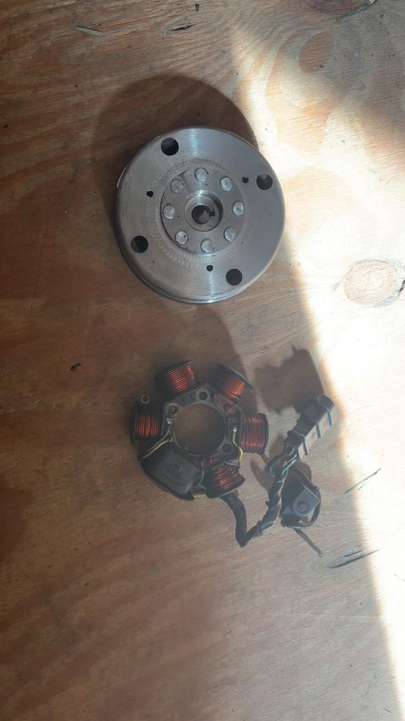 Originele ontsteking met afgedraaid vliegwiel Piaggio 2t, Ophalen of Verzenden, Gebruikt, Overige typen, Piaggio