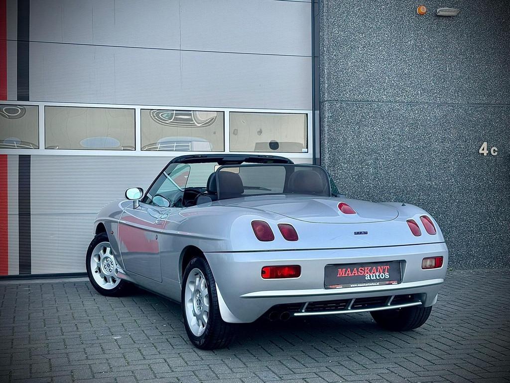 Fiat Barchetta 1.8 16V Edizione / Leder / Great condition /, Auto's, 450 kg, Gebruikt, Zwart, 4 cilinders