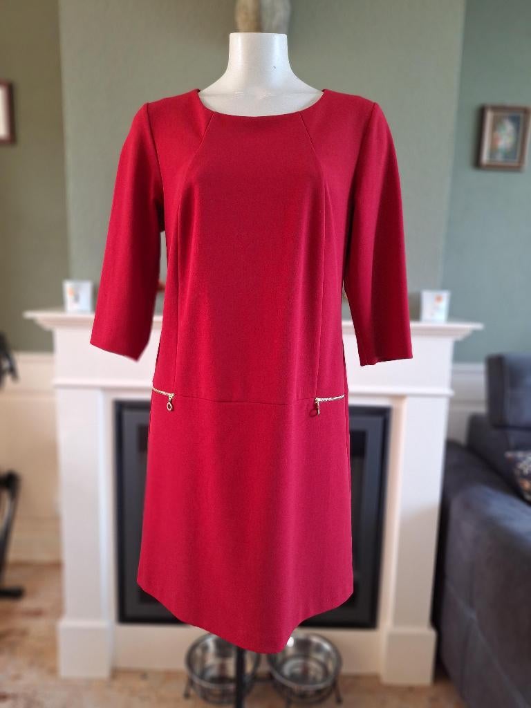 Rinascimento rood jurkje jurk met ritsjes L, Kleding | Dames, Jurken, Maat 38/40 (M), Verzenden, Rinascimento, Zo goed als nieuw