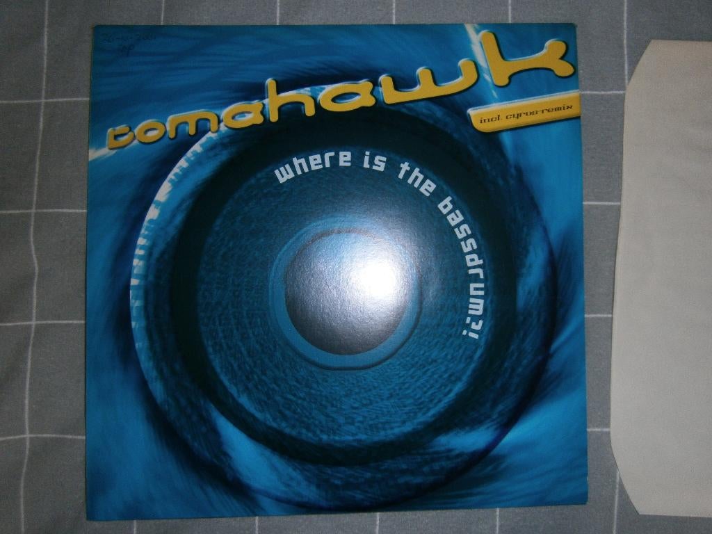 Tomahawk – Where Is The Bassdrum?! 2001. Techno, Hard Style, Ophalen, Zo goed als nieuw, 12 inch, Techno of Trance