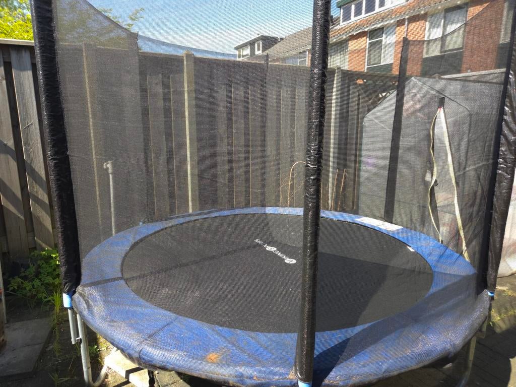 Trampoline 240 cm - Urenlang speelplezier!, Ophalen, Gebruikt