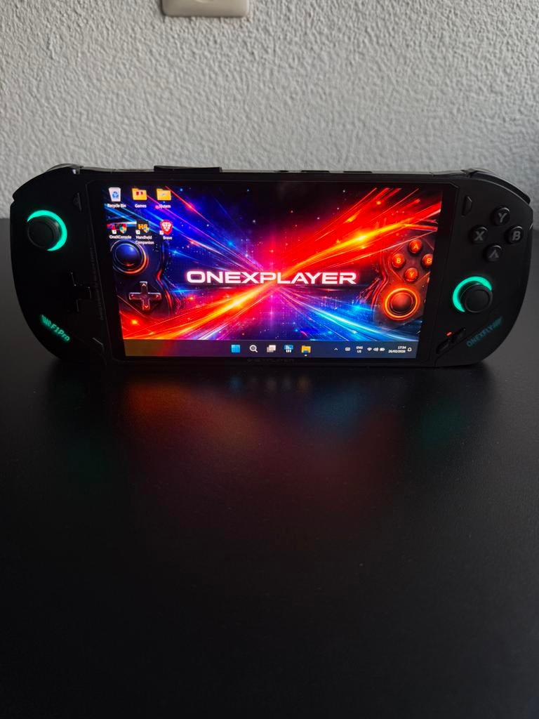 OneXPlayer F1 Pro |AI-9HX 370 |32GB Hynix |2TB |OLED 144Hz, Spelcomputers en Games, Games | Pc, Zo goed als nieuw, Ophalen of Verzenden