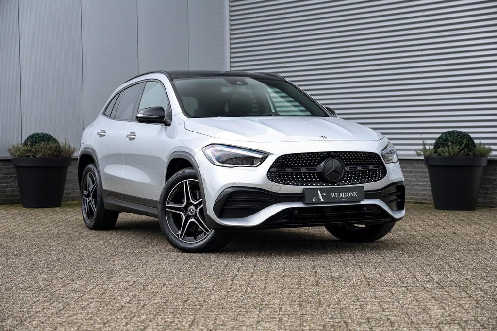 Mercedes-Benz GLA 250 e AMG Night Edition 218pk NAP|Pano|Mem, Auto's, Lichtsensor, 71 km/l, SUV of Terreinwagen, Zilver of Grijs