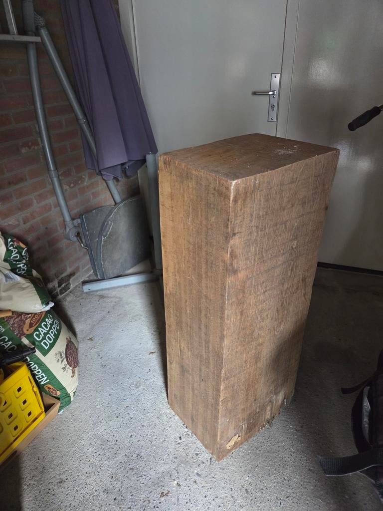 Eikenhouten Sokkel of zuil, Huis en Inrichting, Woonaccessoires | Zuilen en Pilaren, Ophalen