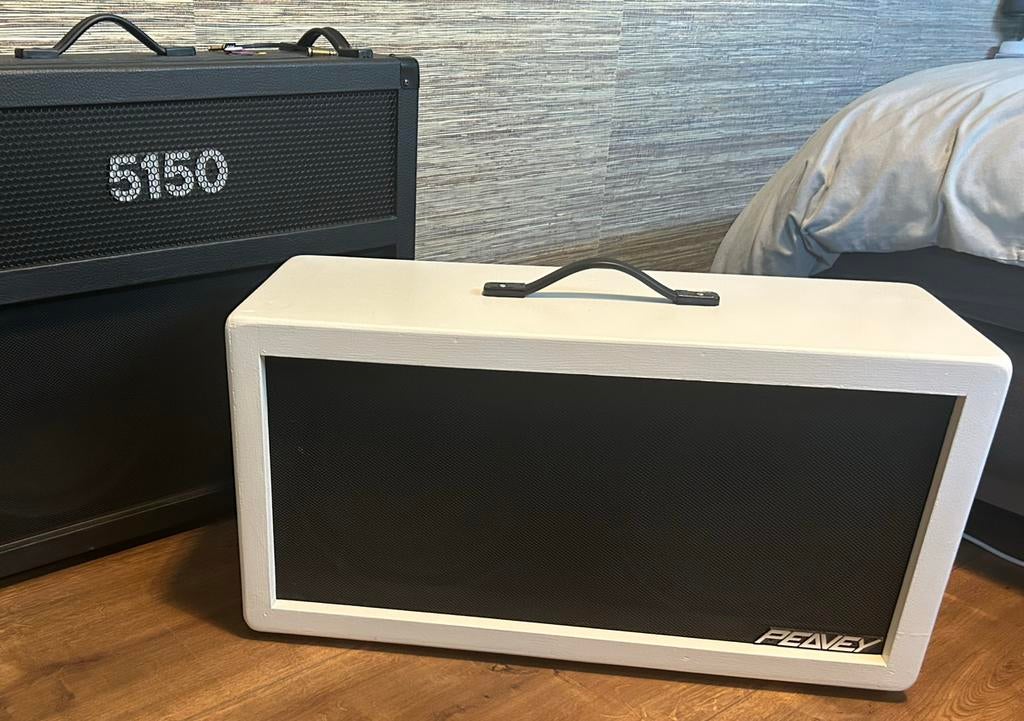 Peavey 5150 cabinet 2x12 120 watt @16ohm, Muziek en Instrumenten, Versterkers | Bas en Gitaar, Ophalen of Verzenden, Zo goed als nieuw