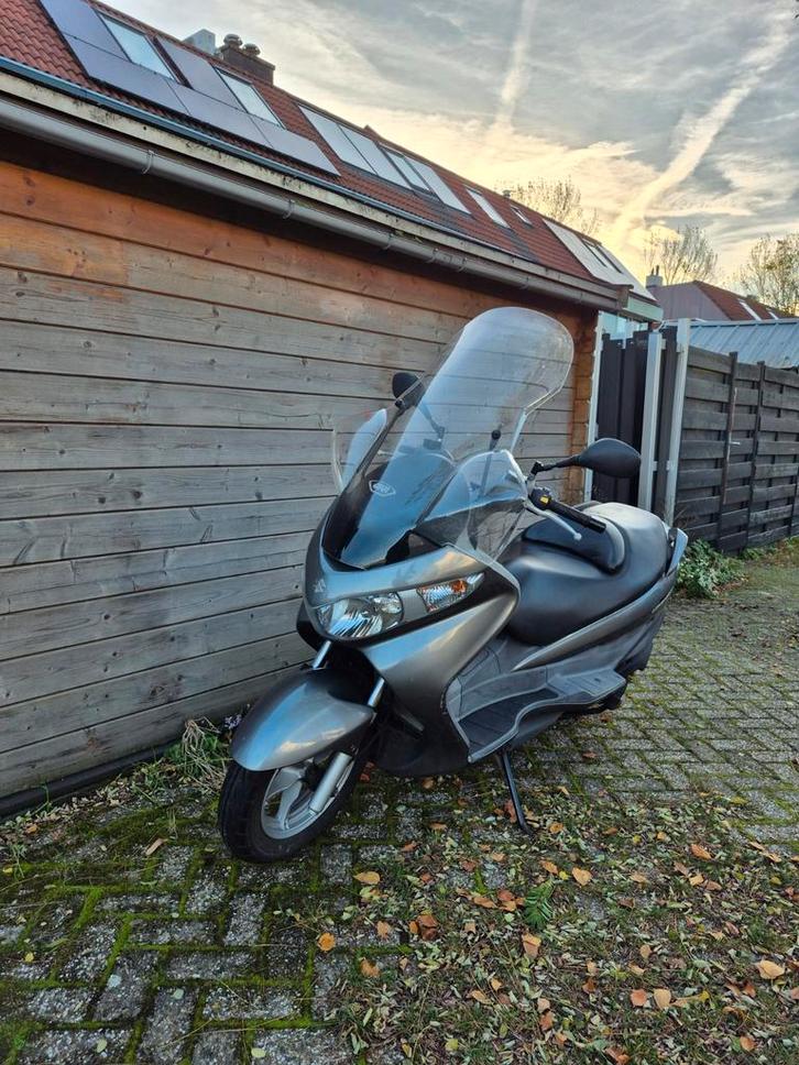 Suzuki Burgman 200 (UH200) - Ideaal voor woon-werk en stad, Motoren, Motoren | Suzuki, Particulier, Scooter, Ophalen