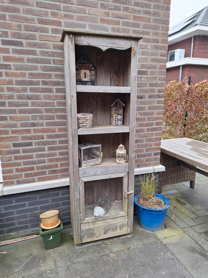 Houten buitenkast met insectenhotel en decoratie, Tuin en Terras, Overige Tuin en Terras, Gebruikt, Ophalen