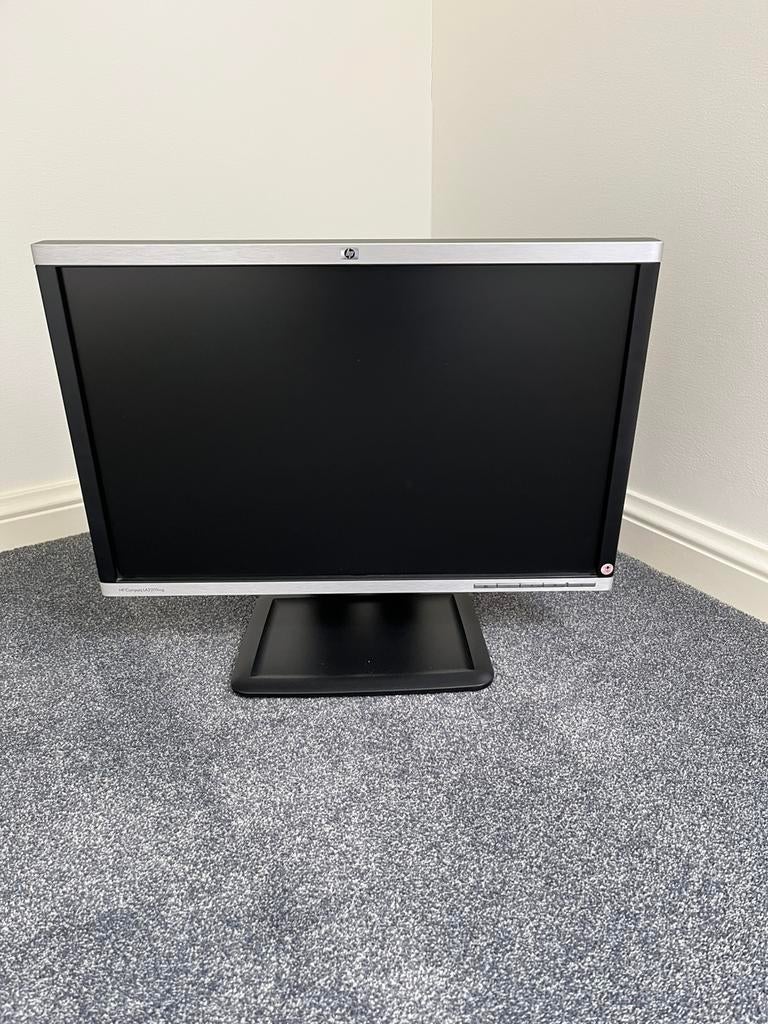HP monitor 55 cm - in hoogte verstelbaar, Computers en Software, Monitoren, Gaming, In hoogte verstelbaar, Ophalen of Verzenden