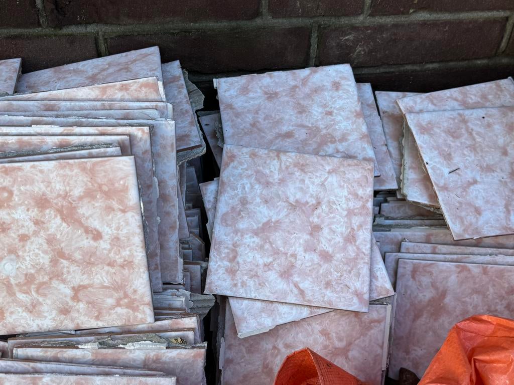 Badkamer tegels, GRATIS, Doe-het-zelf en Verbouw, Tegels, Ophalen, Gebruikt, Minder dan 20 cm, Minder dan 20 cm
