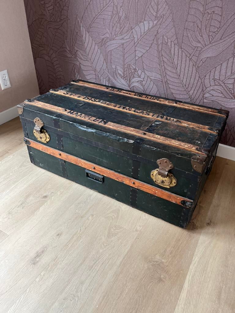 Oude reiskist st elisabeth gasthuis, Huis en Inrichting, Woonaccessoires | Kisten, Ophalen, Minder dan 50 cm, Gebruikt, 50 tot 100 cm