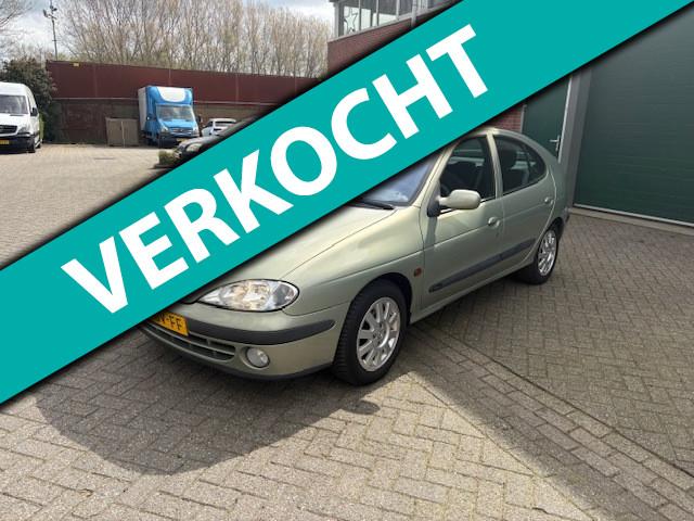 Renault Mégane 1.6-16V Expression, Auto's, Voorwielaandrijving, 49 €/maand, Bedrijf, Handgeschakeld
