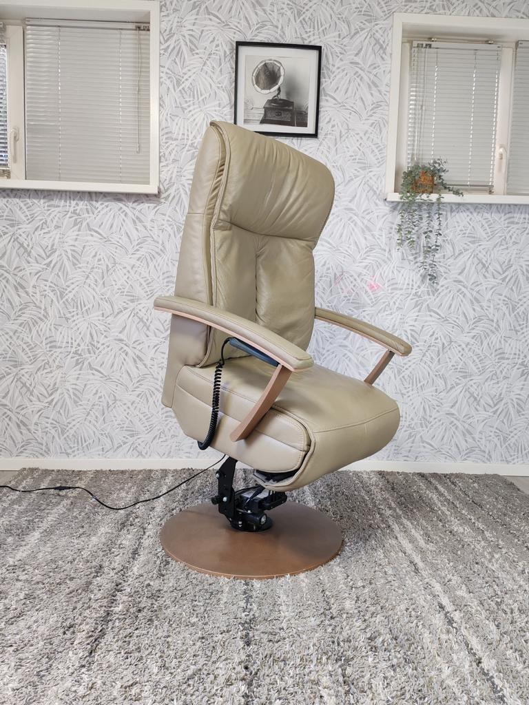 Prominent Stockholm leren sta op stoel relax fauteuil small, Huis en Inrichting, Fauteuils, Gebruikt, Prominent, Leer, Ophalen of Verzenden