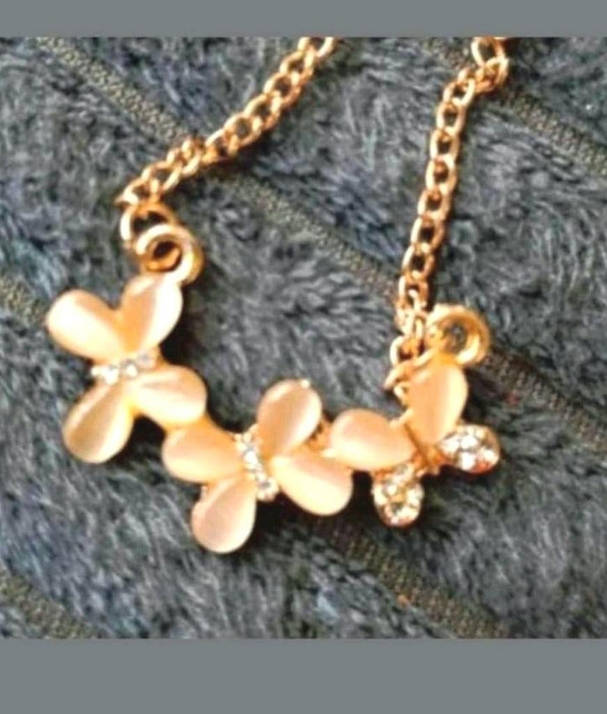 Ketting vlinders choker model, Verzenden, Nieuw, Goud, Overige materialen