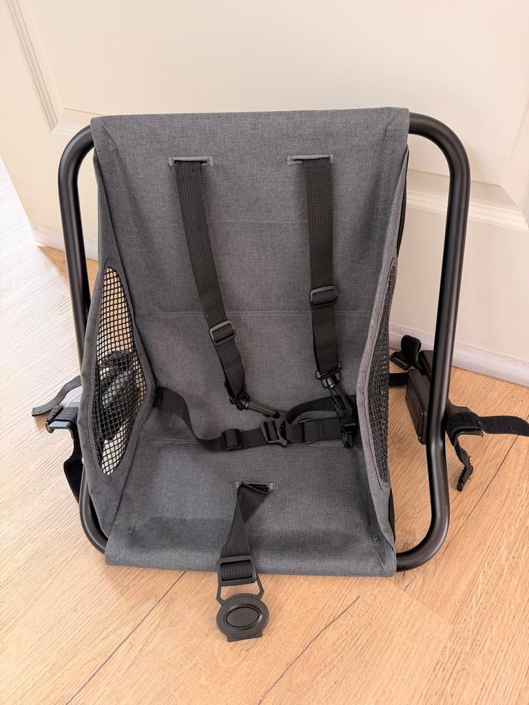 Just-sit zitje voor kinderwagen inclusief winkelmand, Kinderen en Baby's, Kinderwagens en Combinaties, Ophalen, Zo goed als nieuw