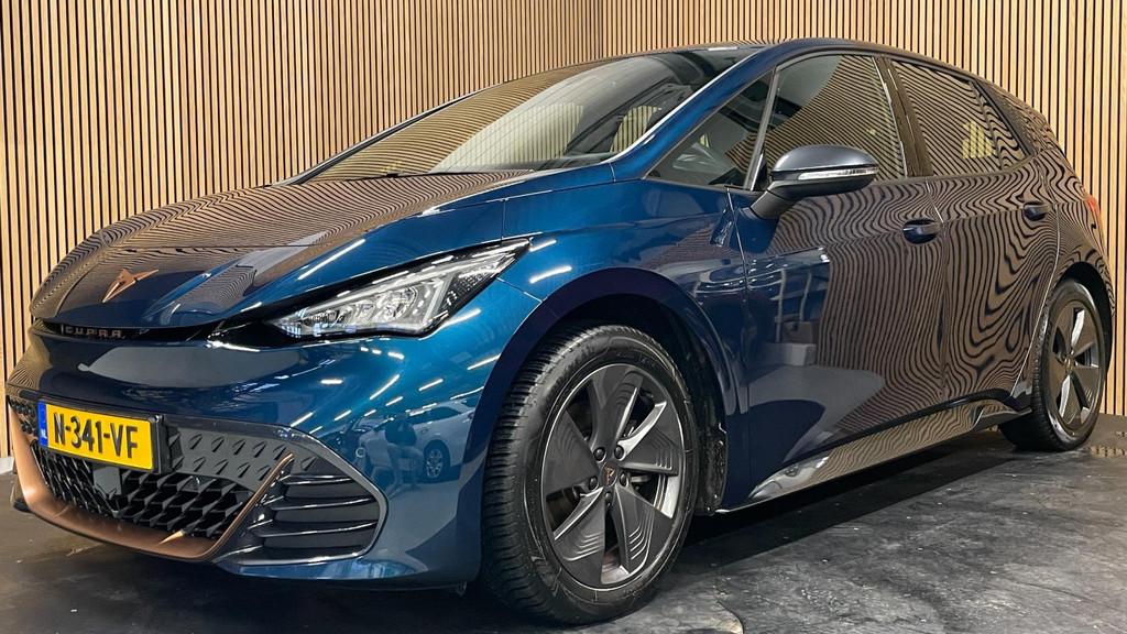 Cupra Born Business One 62 kWh|89%SOH|ACC|CARPLAY|CAMERA|KEY, Auto's, Automaat, 966 min, Gebruikt, Zwart