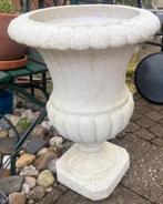 Kunststoffen grote louvrevaas, Tuin en Terras, Tuinvazen, Ophalen, Zo goed als nieuw