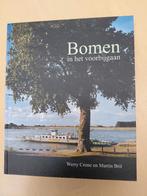 Bomen in het voorbijgaan, Ophalen of Verzenden, Zo goed als nieuw, Diverse auteurs