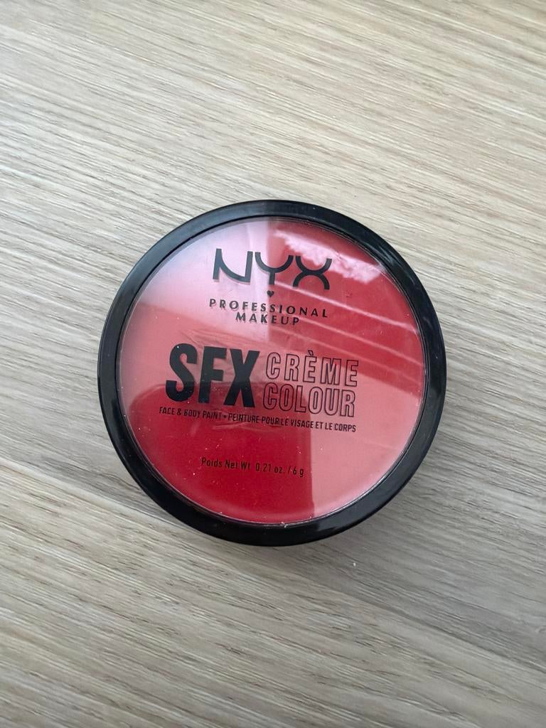 NYX sfx, Ophalen of Verzenden, Zo goed als nieuw, Handen en Nagels