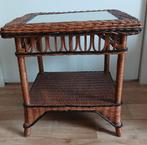 Tafel / Bijzettafel   (Rotan), Ophalen, 25 tot 50 cm, Vierkant, 50 tot 100 cm