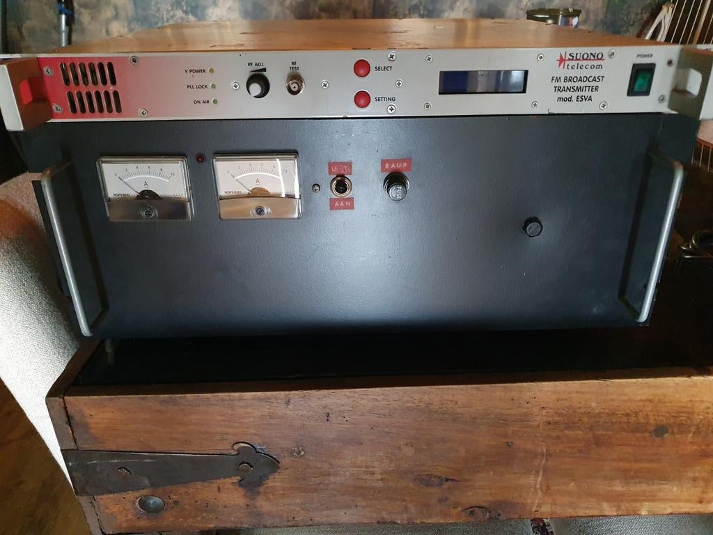 Dubbele j uit a mosfet met suono esva 30, Ophalen of Verzenden