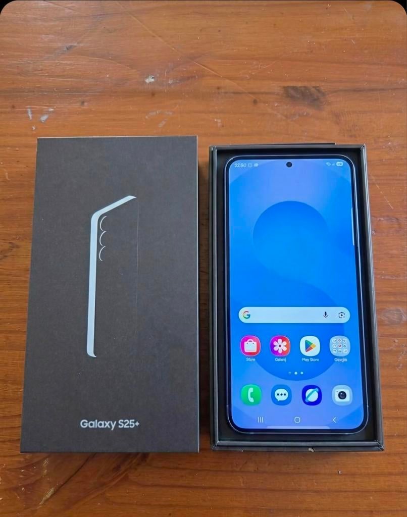 Samsung Galaxy S25+ 256GB met Buds 3 Pro plus hoesje, Ophalen, Overige modellen, Blauw, Touchscreen