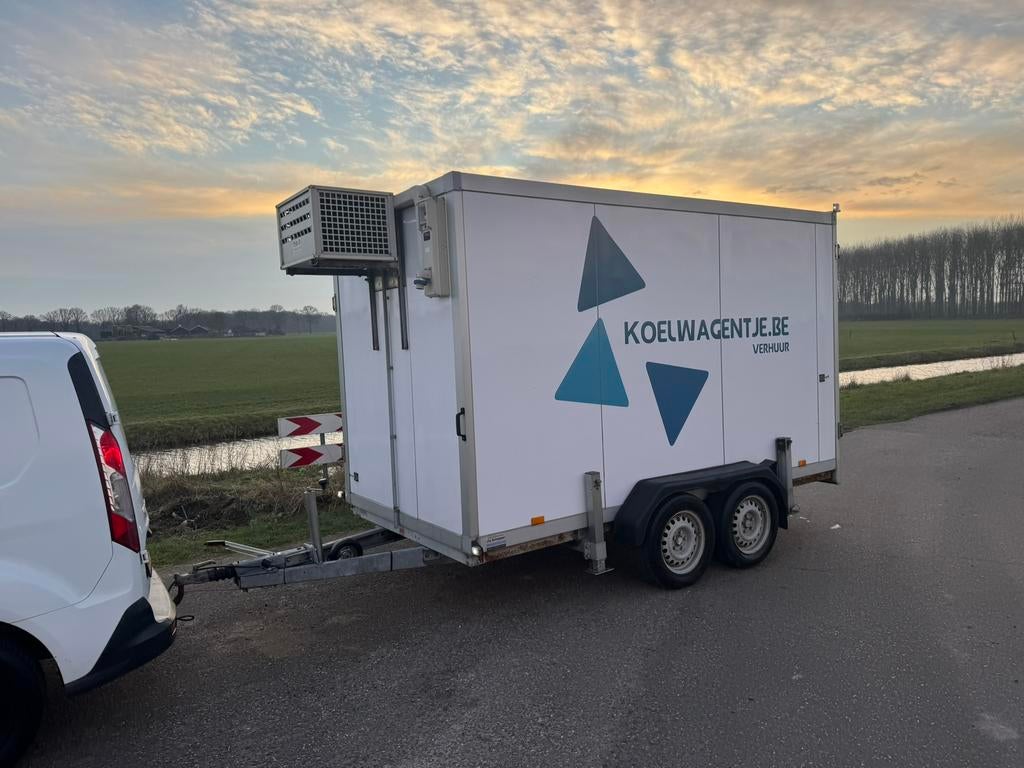 Humbaur koelwagen aanhanger, Ophalen, Zo goed als nieuw