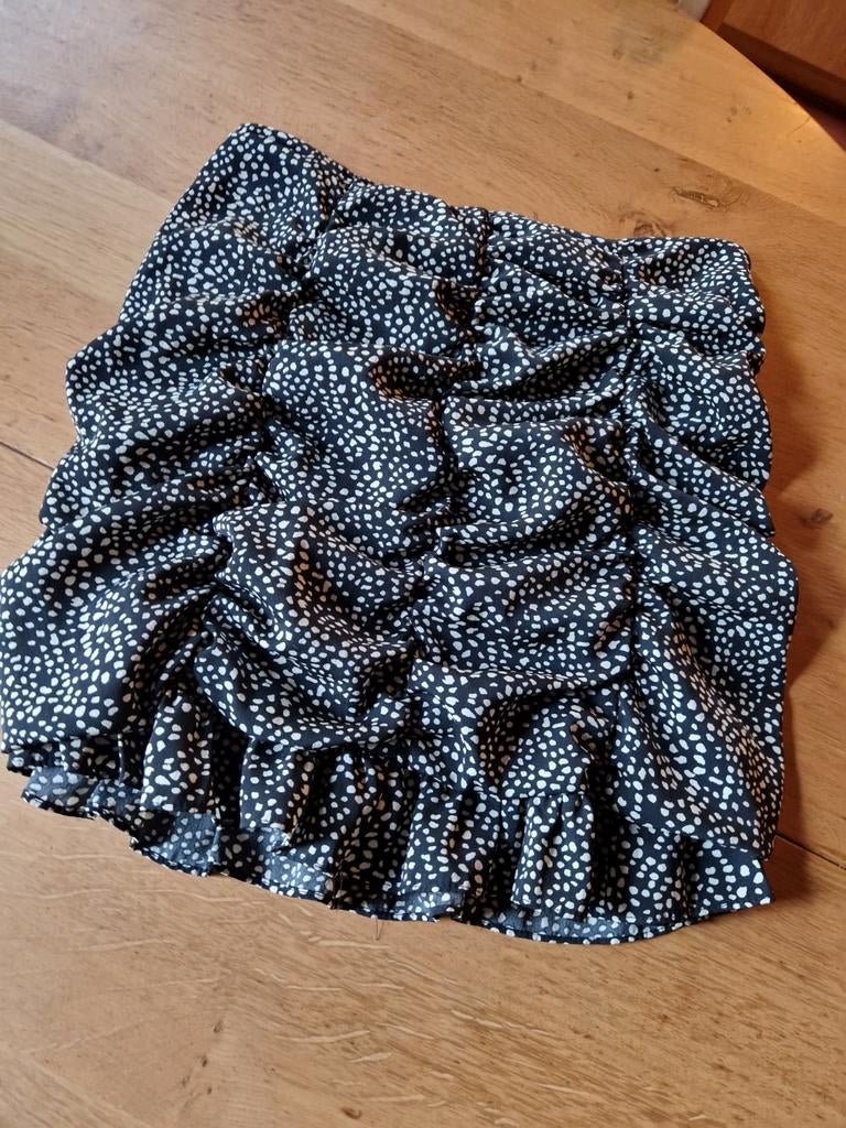 ROKJE MAAT L POLKADOT STIPPEN, Kleding | Dames, Rokken, Zwart, Maat 42/44 (L), Ophalen of Verzenden, Zo goed als nieuw