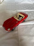Burago Jaguar E (1961) Schaalmodel 1:18 Rood, Ophalen of Verzenden, Zo goed als nieuw, Auto, Bburago