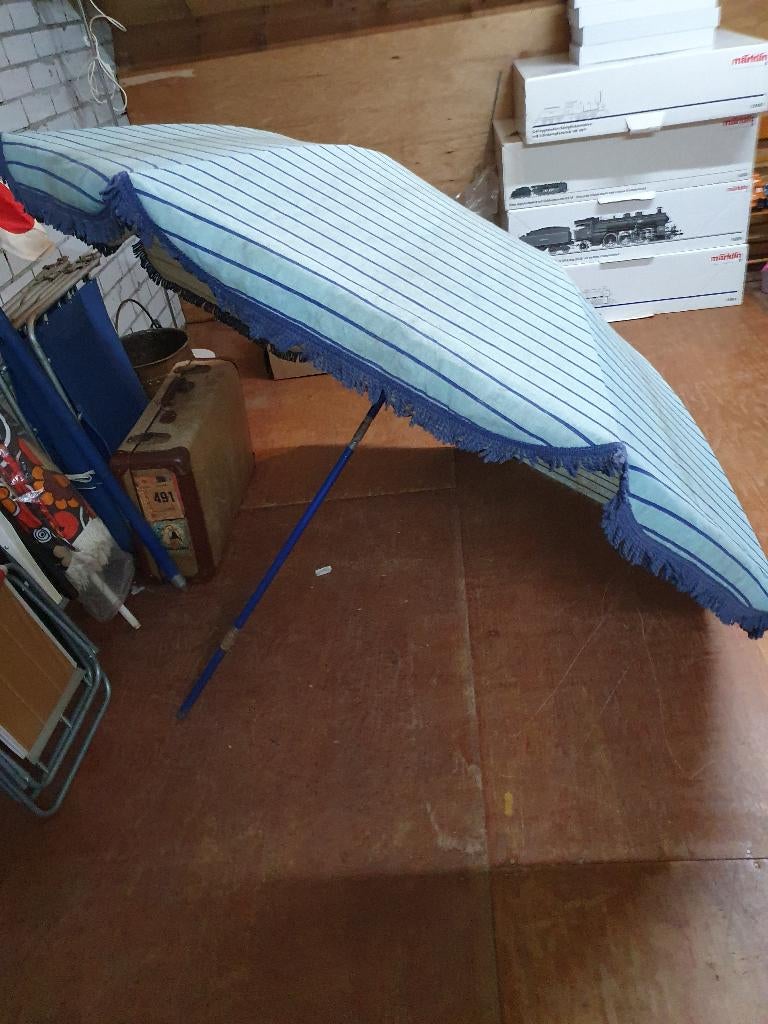 Vintage/retro Parasol in prima staat., Ophalen, Gebruikt, 1 tot 2 meter, Stokparasol