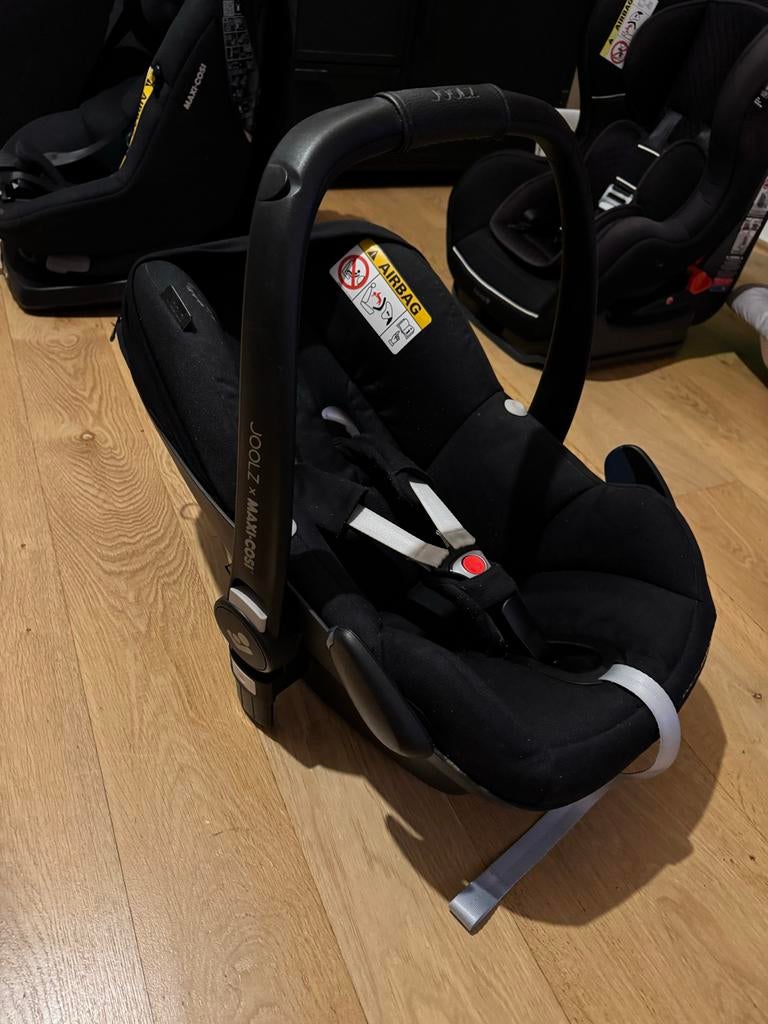 Maxi Cosi Pebble Pro X Joolz zwart incl. steunen Joolz day+, Kinderen en Baby's, Autostoeltjes, Zo goed als nieuw, Maxi-Cosi, 0 t/m 13 kg