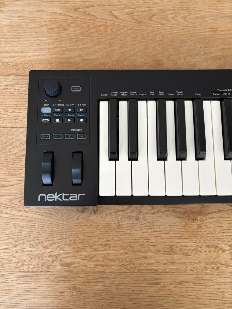 Nektar Impact GX61 MIDI Keyboard Controller, 61 toetsen, Zo goed als nieuw, Aanslaggevoelig, Ophalen