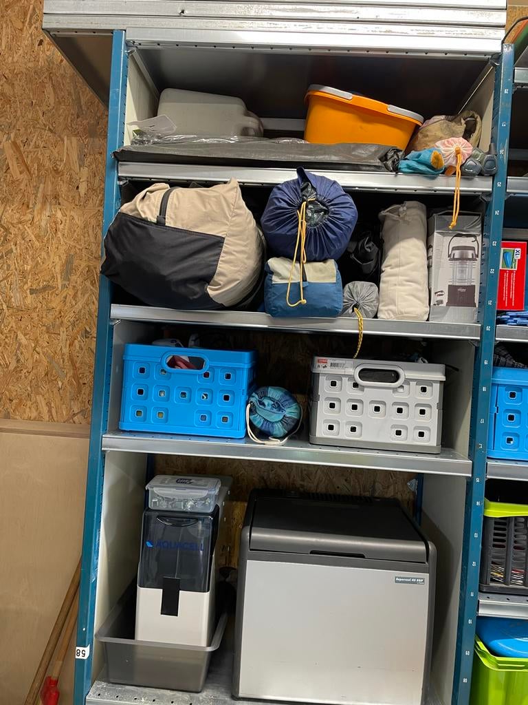 Nedcon Garage stelling 240cm hoog - 6 legplanken, Ophalen, Gebruikt