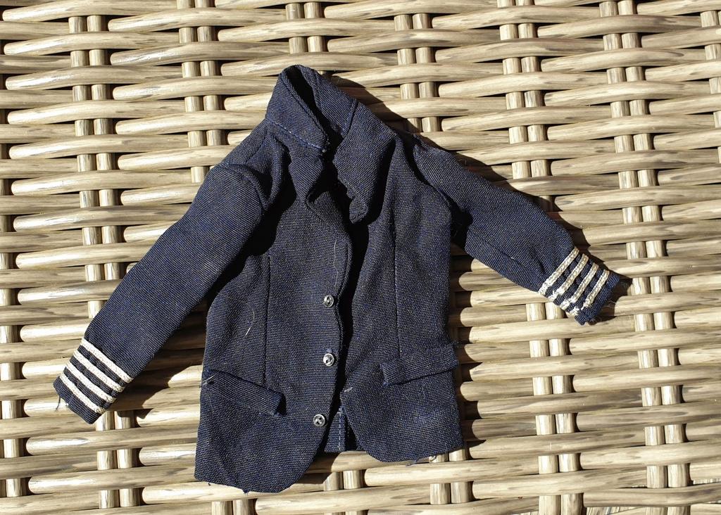 (Barbie) KEN piloten jas met label Mattel, Verzamelen, Ophalen of Verzenden, Kleertjes