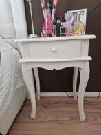 2x witte barok nacht kastjes, Ophalen, Gebruikt, Minder dan 45 cm, 55 tot 70 cm