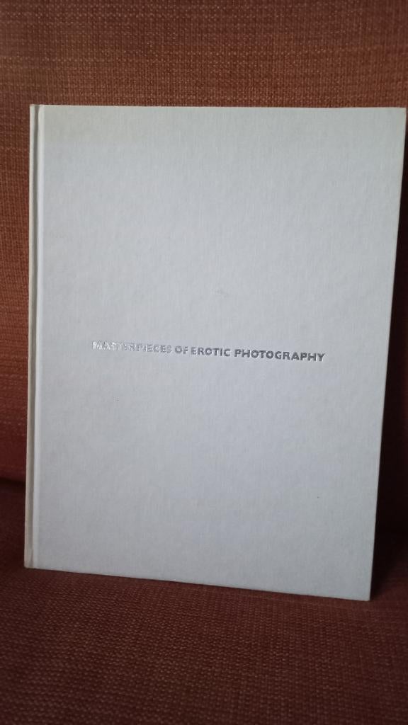 Fotoboek Masterpieces of erotic photography, Boeken, David Bailey, Ophalen of Verzenden, Gelezen, Fotografen
