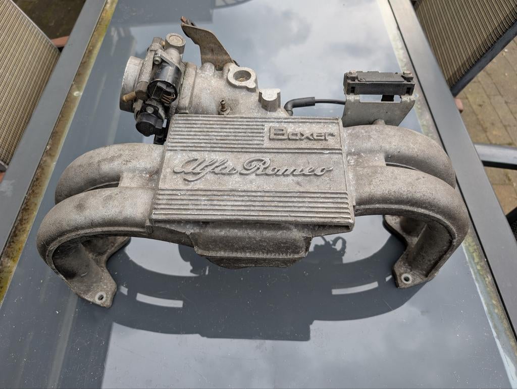 Alfa Romeo Boxer inlaatspruitstuk met gasklephuis, Auto-onderdelen, Ophalen of Verzenden, Alfa Romeo