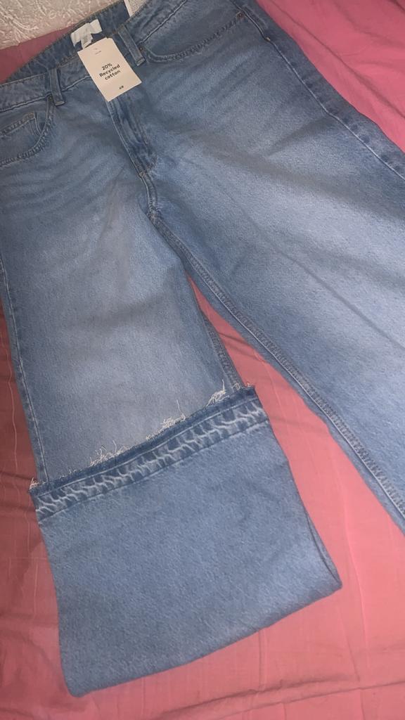 Nieuwe H&M Wide High Waist Jeans - Maat 44- nooit gedragen, Kleding | Dames, Spijkerbroeken en Jeans, Ophalen of Verzenden, Nieuw