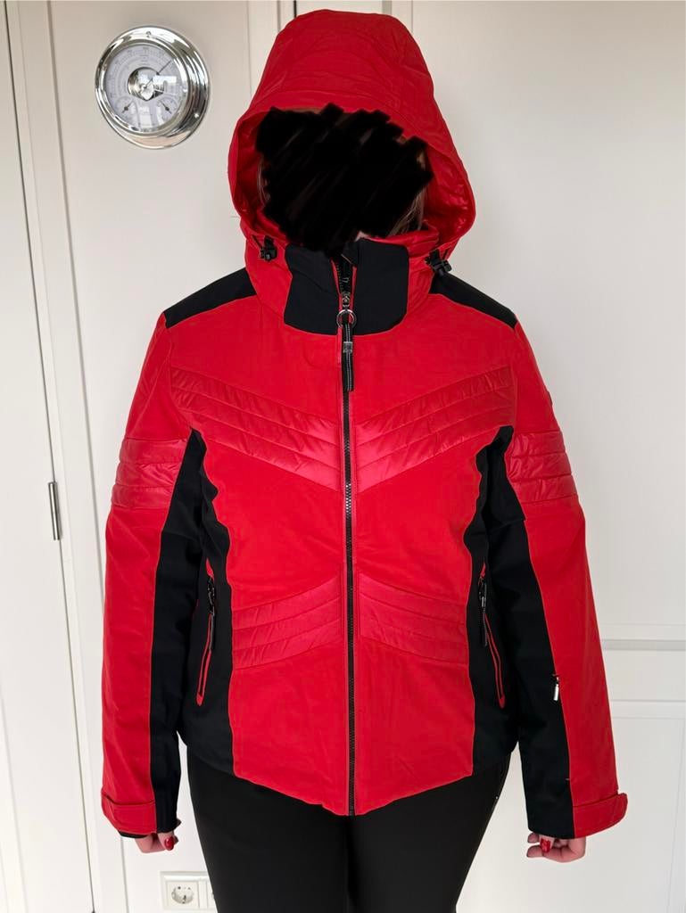 Luhta dames ski-jas, maat 44 (42 NL maat), Kleding | Dames, Wintersportkleding, Ophalen of Verzenden, Nieuw, Maat 42/44 (L), Jack