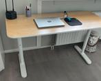 Te koop Verstelbare  bureau tafel, Huis en Inrichting, Bureaus, Ophalen, In hoogte verstelbaar, Zo goed als nieuw, Bureau