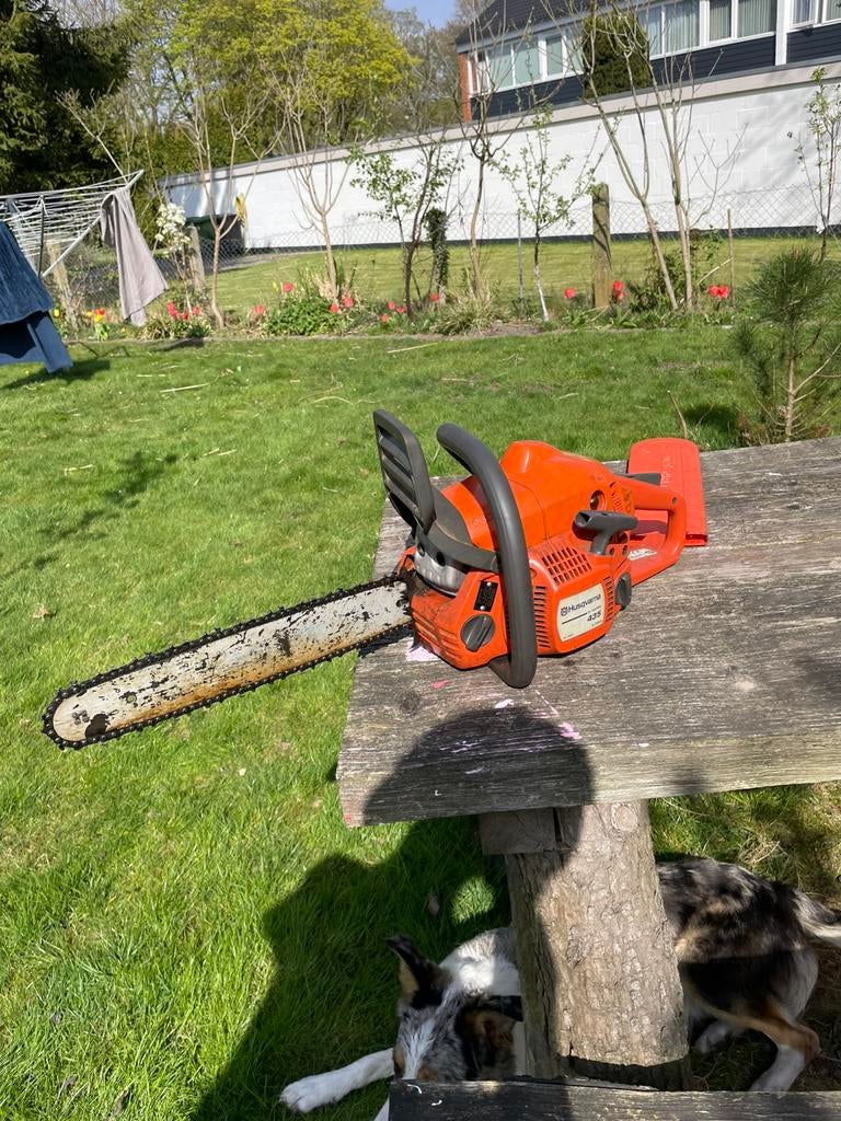 Kettingzaag husqvarna 435 x-torq, Ophalen of Verzenden, Zo goed als nieuw, Benzine