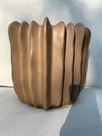 H&M Home Bloempot Japandi Stijl Beige 24cm Hoog, Ophalen, Rond, Binnen, Zo goed als nieuw